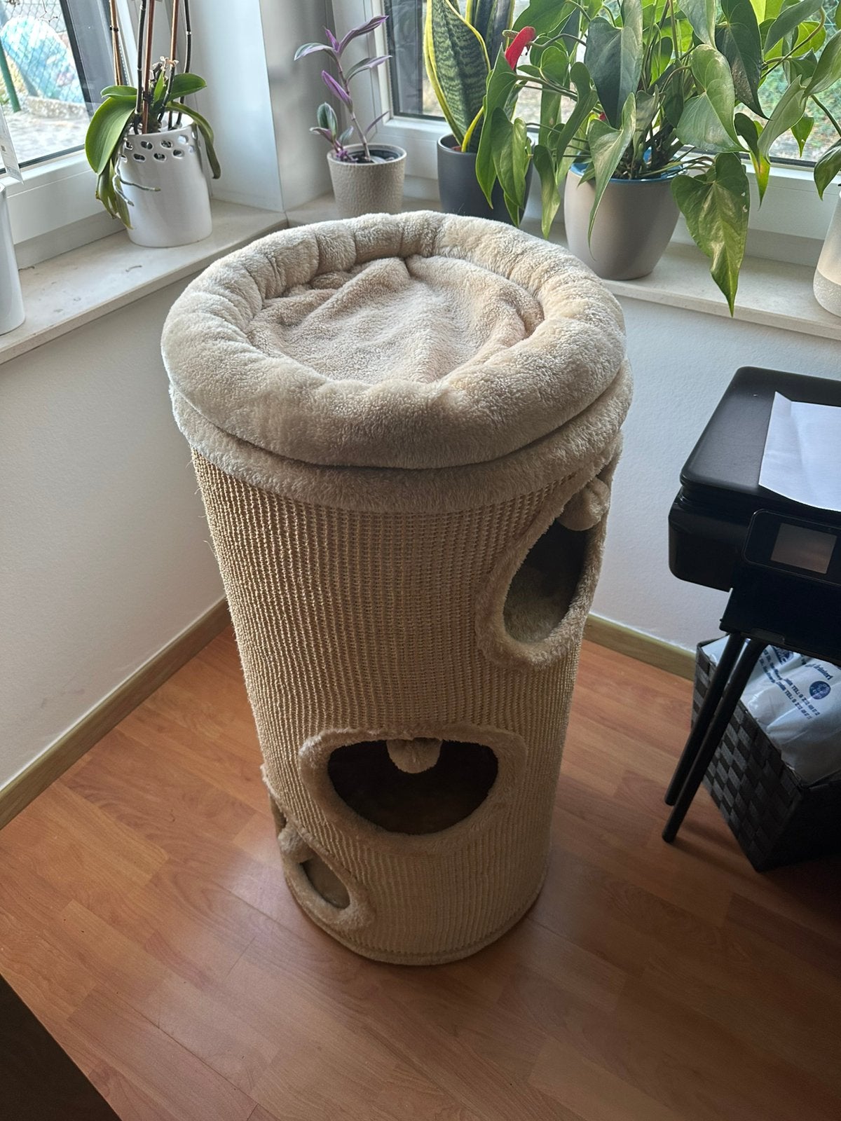 Kattenpaal, Ophalen, Zo goed als nieuw, Krabpaal