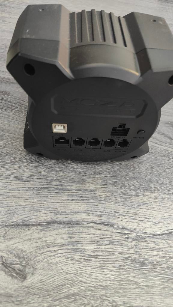 Base Moza R3 v3