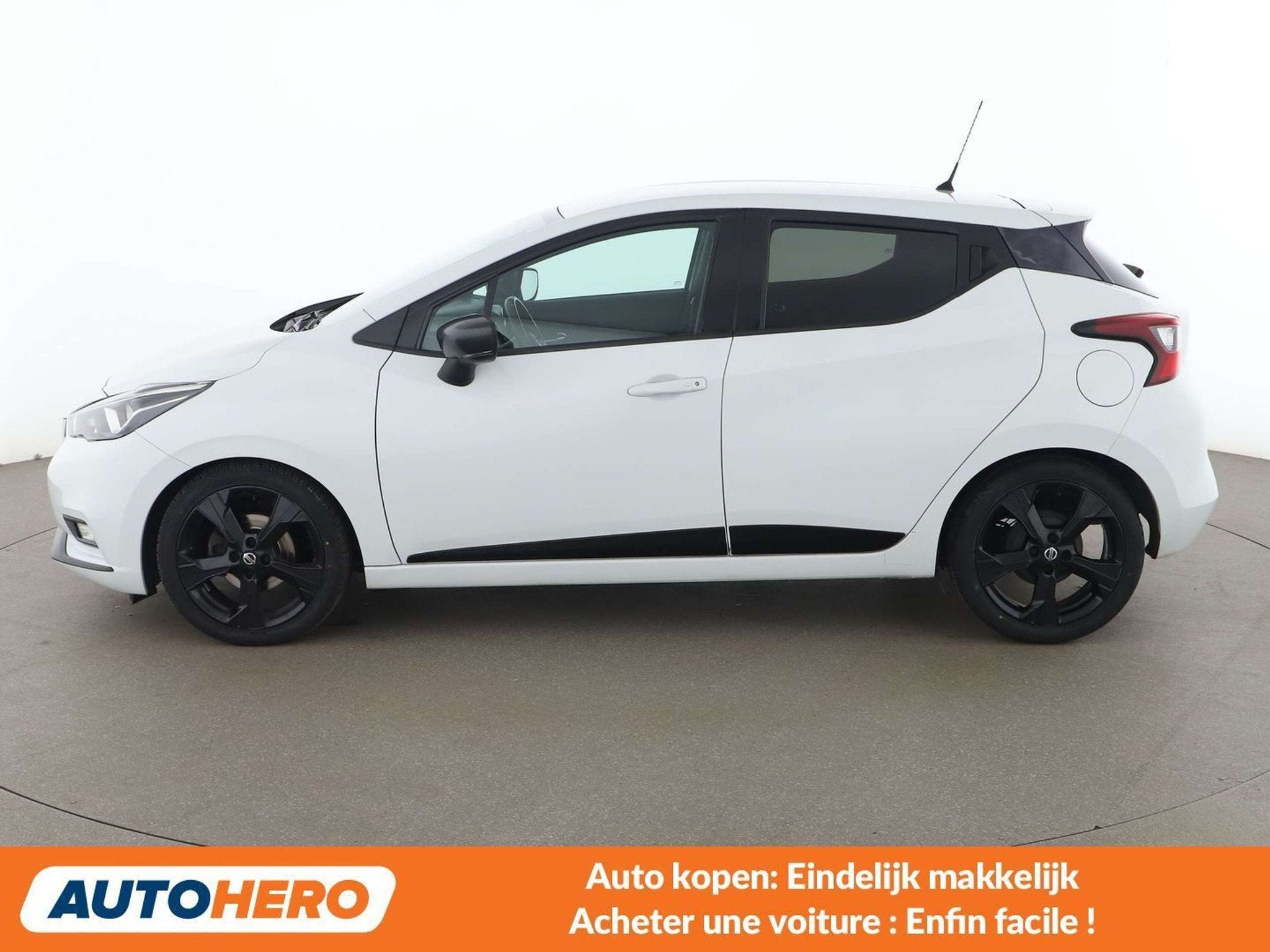 Nissan Micra 1.0 DIG-T N-Connecta, Autos, Achat, Euro 6, Alcantara, Noir