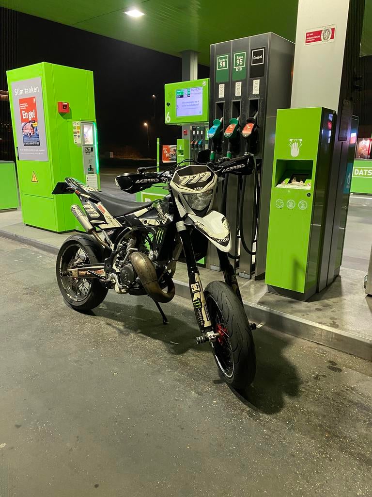 Husqvarna 125cc supermoto, Occasion, Particulier, Manuelle, SuperMoto