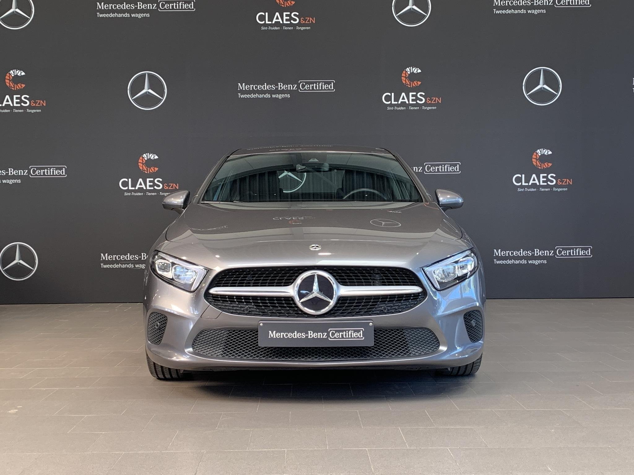 Mercedes-Benz A-klasse Berline 200d Progressive Line - DOS 8, Auto's, Mercedes-Benz, 4 deurs, Stof, Gebruikt, 4 cilinders