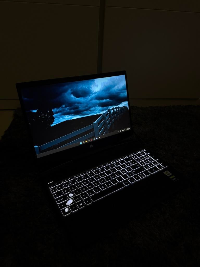 Gaming laptop / Gaming setup, Ophalen of Verzenden, Zo goed als nieuw