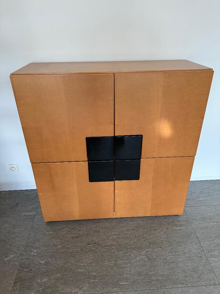 Commode kast ahorn fineer hout, Antiek en Kunst, Ophalen