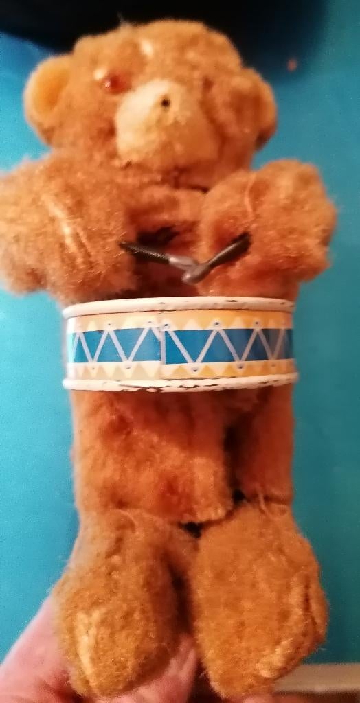 Jouet automate ours ancien, Collections, Envoi