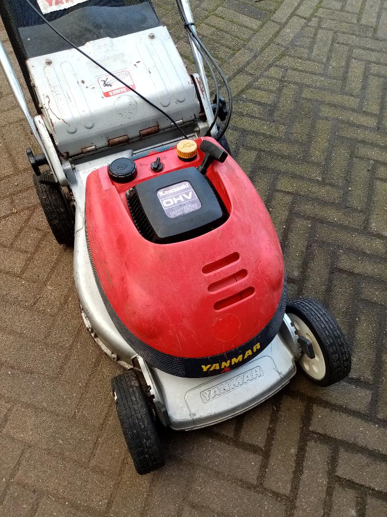 Yanmar ( Kawasaki) grasmaaier, Ophalen, Gebruikt, 40 t/m 49 cm, Versnellingen