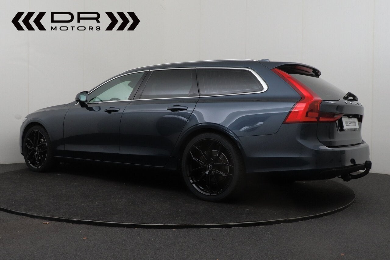 Volvo V90 D3 AUTOMAAT - MOMENTUM - LEDER - GPS - GARANTIE, V90, 4 cilinders, 1969 cc, 5 deurs