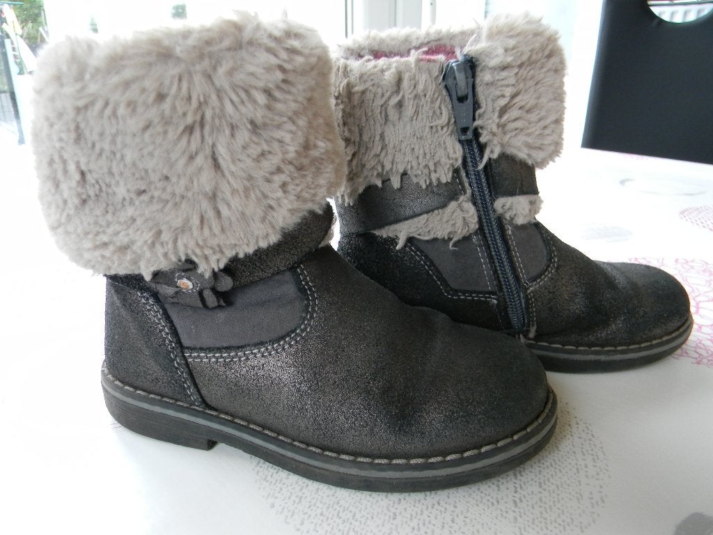 boots maat 26 / laarsjes, Ophalen, Meisje, Laarzen, Zo goed als nieuw
