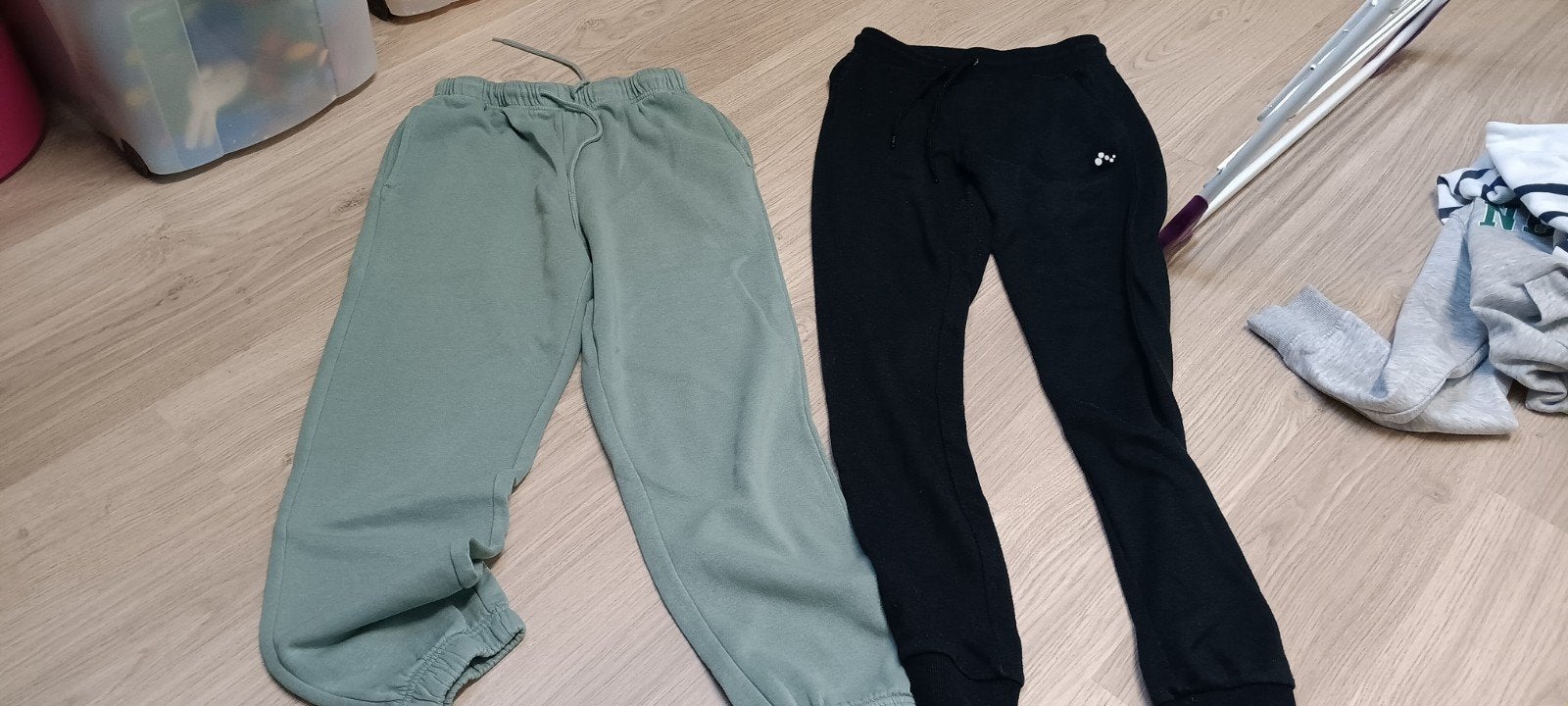 2 joggingbroeksbroek samen voor 2,25 euro, Kleding | Dames, Ophalen of Verzenden, Maat 36 (S)