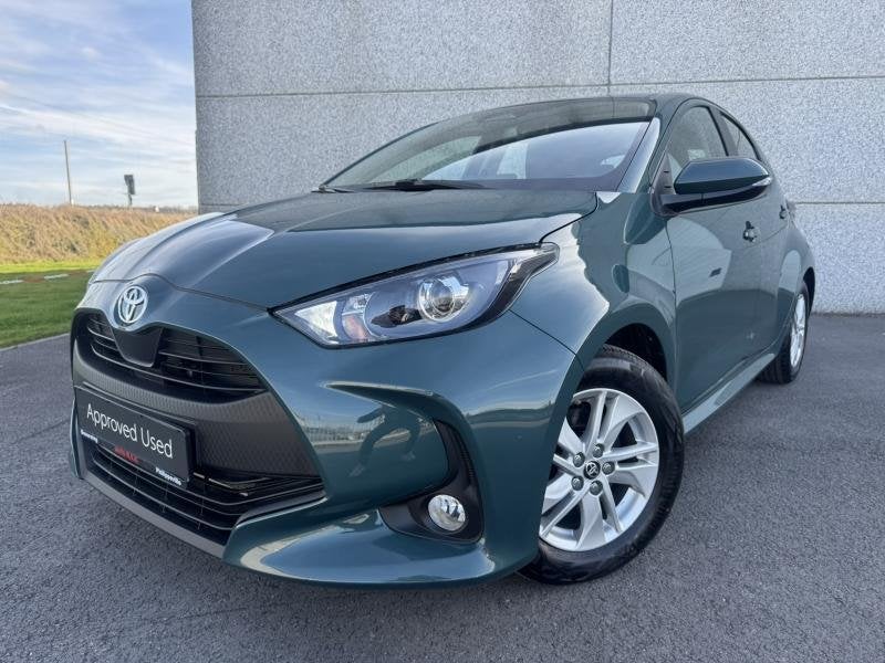 Toyota Yaris 1.5 HEV CVT Dynamic de direction !, Achat, Euro 6, Noir, 5 portes