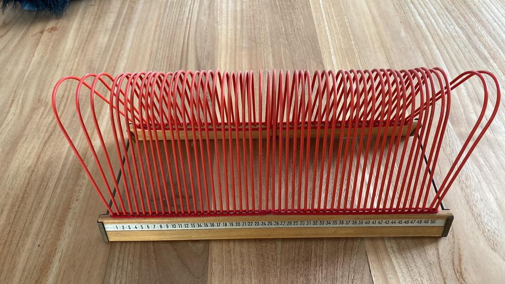 Vintage platenrekje voir 50 platen, Ophalen, Zo goed als nieuw