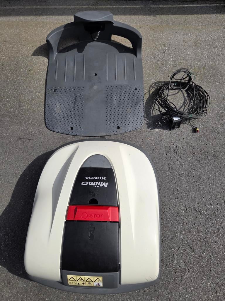 Honda Miimo 310, Jardin & Terrasse, Tondeuses robotisées, Comme neuf, 20 à 25 cm, Enlèvement