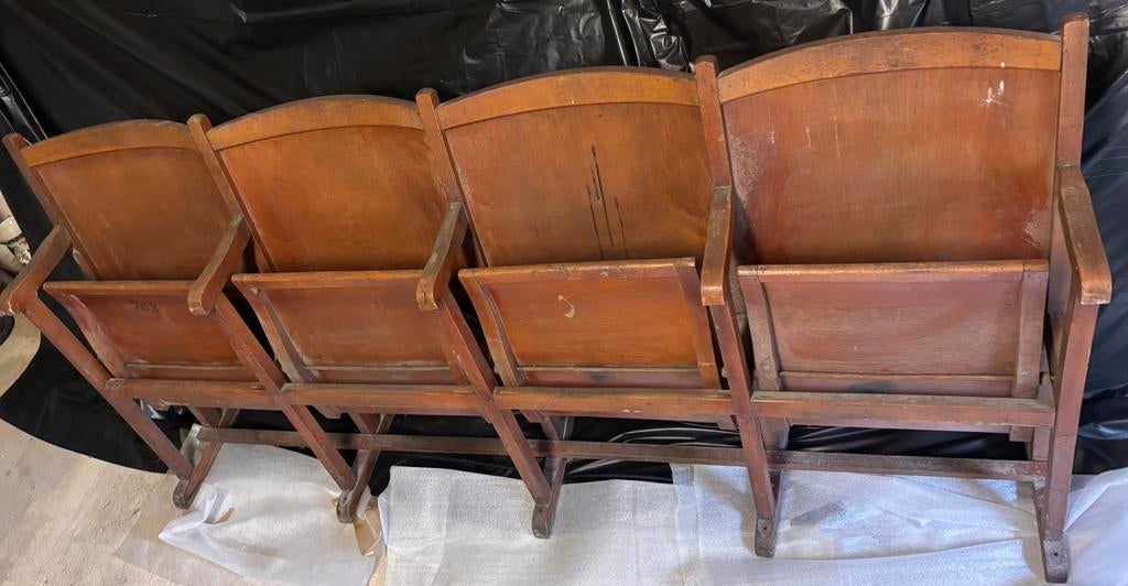Fauteuils cinema / théâtre ( 1 rangée de 4 ), Enlèvement