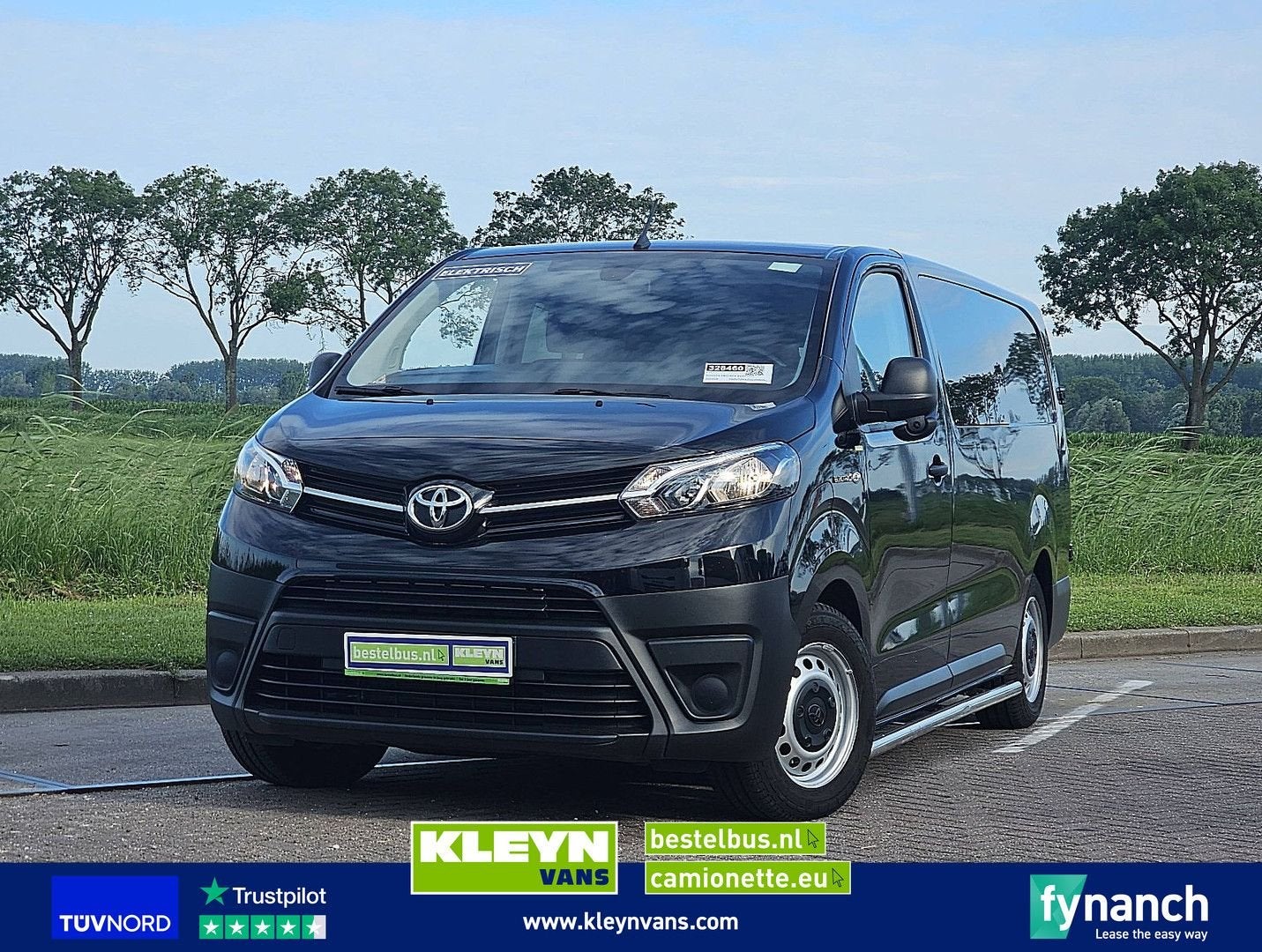 Toyota PRO-ACE ELECTRIC dub cabine wltp350km, Auto's, Bestelwagens en Lichte vracht, Automaat, Zwart, Cruise Control, Toyota