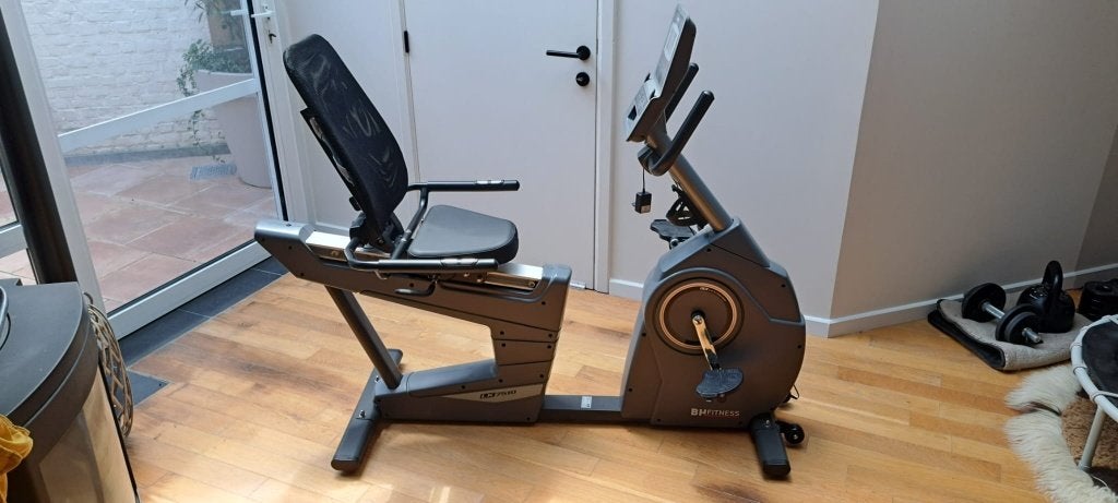 Hometrainer BH LK7510, Sport en Fitness, Ophalen, Ligfiets, Aluminium, Zo goed als nieuw