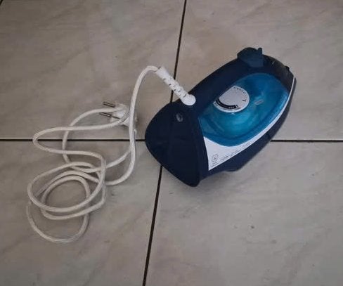 Philips Stoomstrijkijzer, Ophalen, Zo goed als nieuw, Strijkijzer met snoer