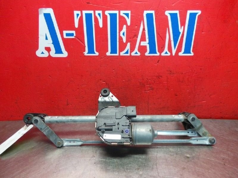 MOTEUR + TRINGLERIE ESSUIE GLACE AVANT Octavia Combi (5EAC), Robert Bosch AG, Utilisé, Skoda, Robert-Bosch-Allee 1
74232  Abstatt, DE