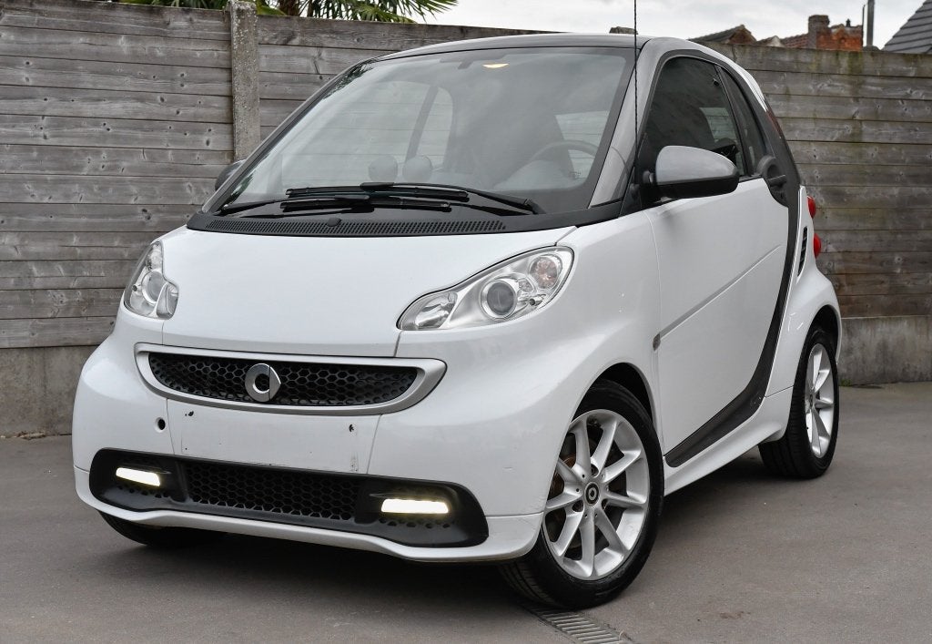 Smart Fortwo 1.0i Turbo *AC*LED*NAVI*, Autos, Achat, Entreprise, Noir, Automatique