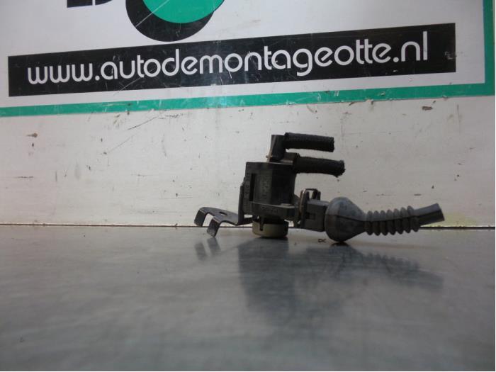 Soupape vide d'un Volkswagen Passat (Passat 01-), Volkswagen, -, 3 mois de garantie, Utilisé