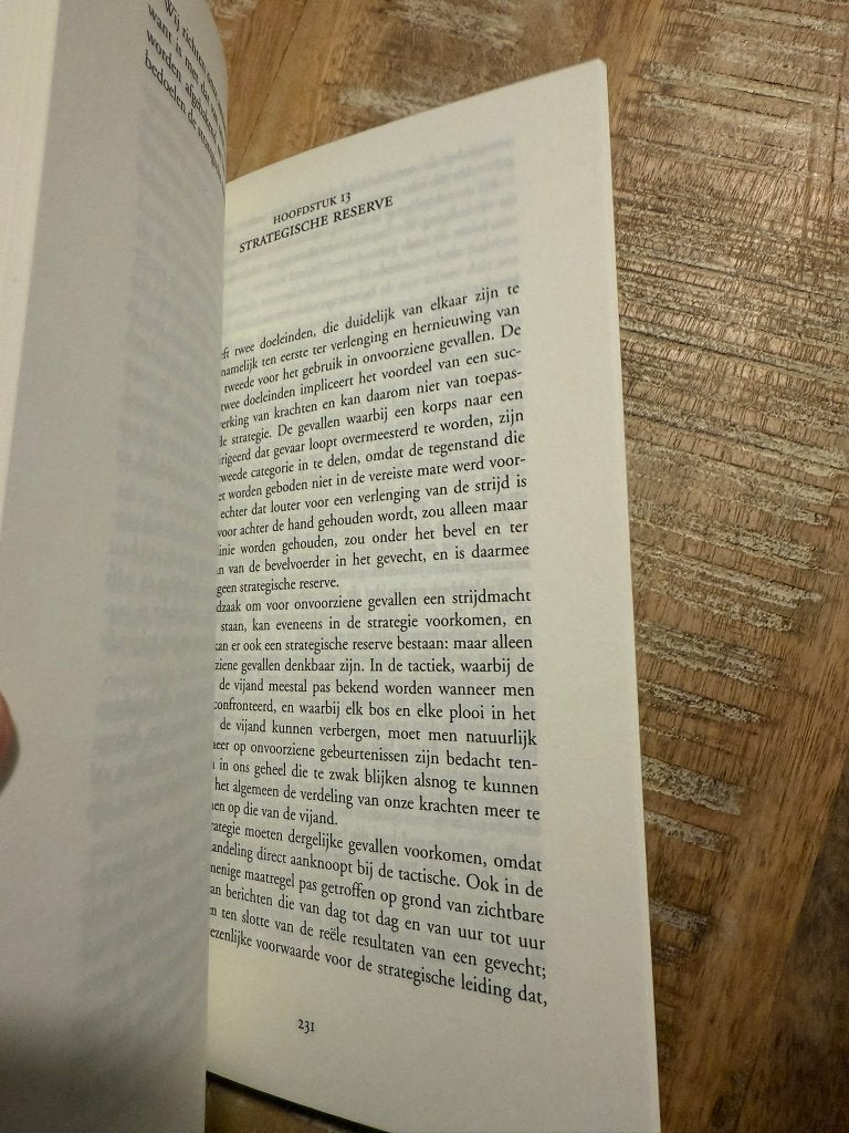 Over de oorlog - Carl von Clausewitz, Ophalen of Verzenden, Zo goed als nieuw, Voor 1940, Overige onderwerpen