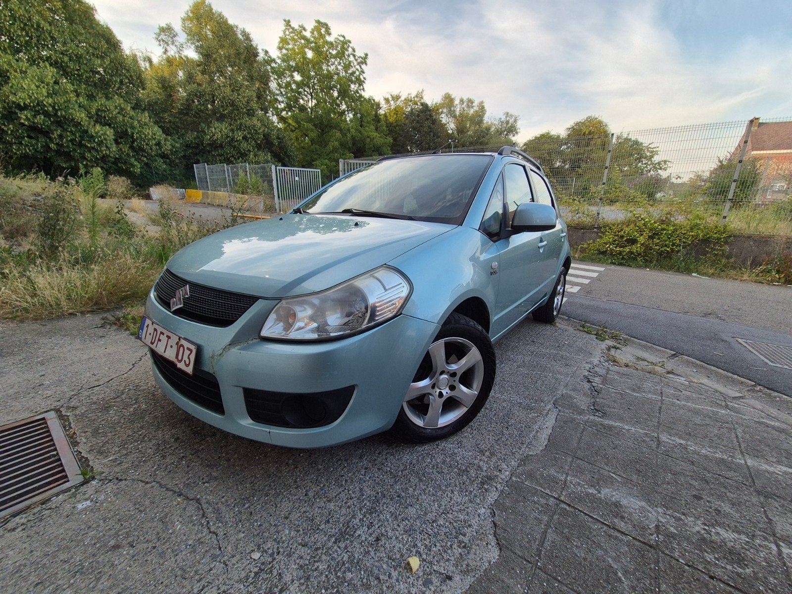 Suzuki sx4 1.9 diesel 246XXX, Auto's, Voorwielaandrijving, Stof, Zwart, 4 cilinders