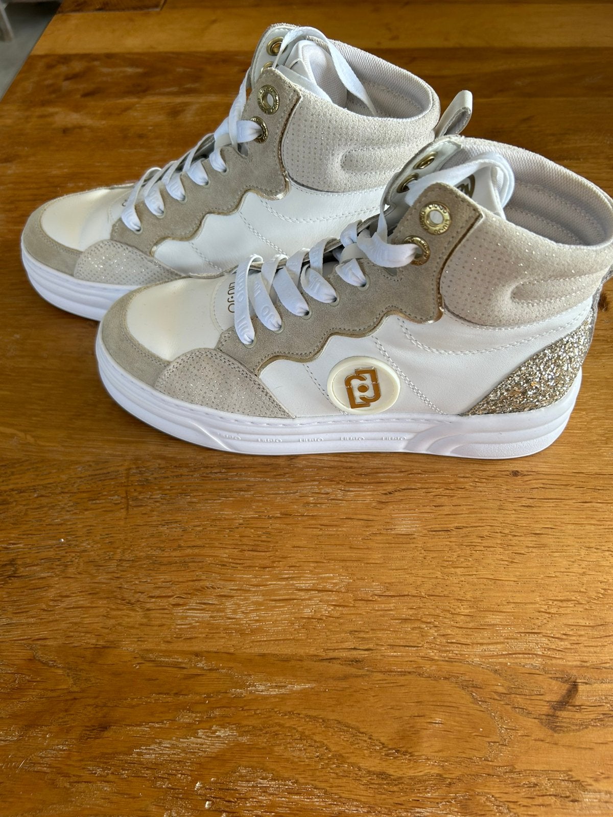Panier Liu Jo, Vêtements | Femmes, Sneakers et Baskets, Comme neuf, Enlèvement, Blanc