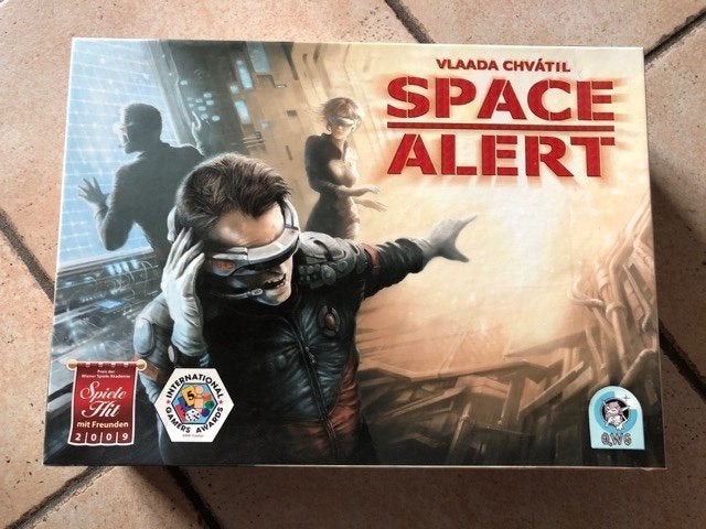 SPACE ALERT - super jeu de stratégie - V Chvatil - VF NEUF, Hobby & Loisirs créatifs, Enlèvement ou Envoi