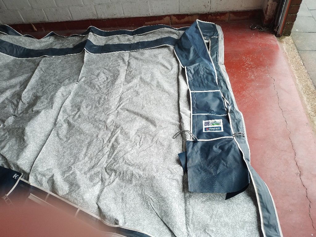 Voortent  mm, Ophalen, Nieuw