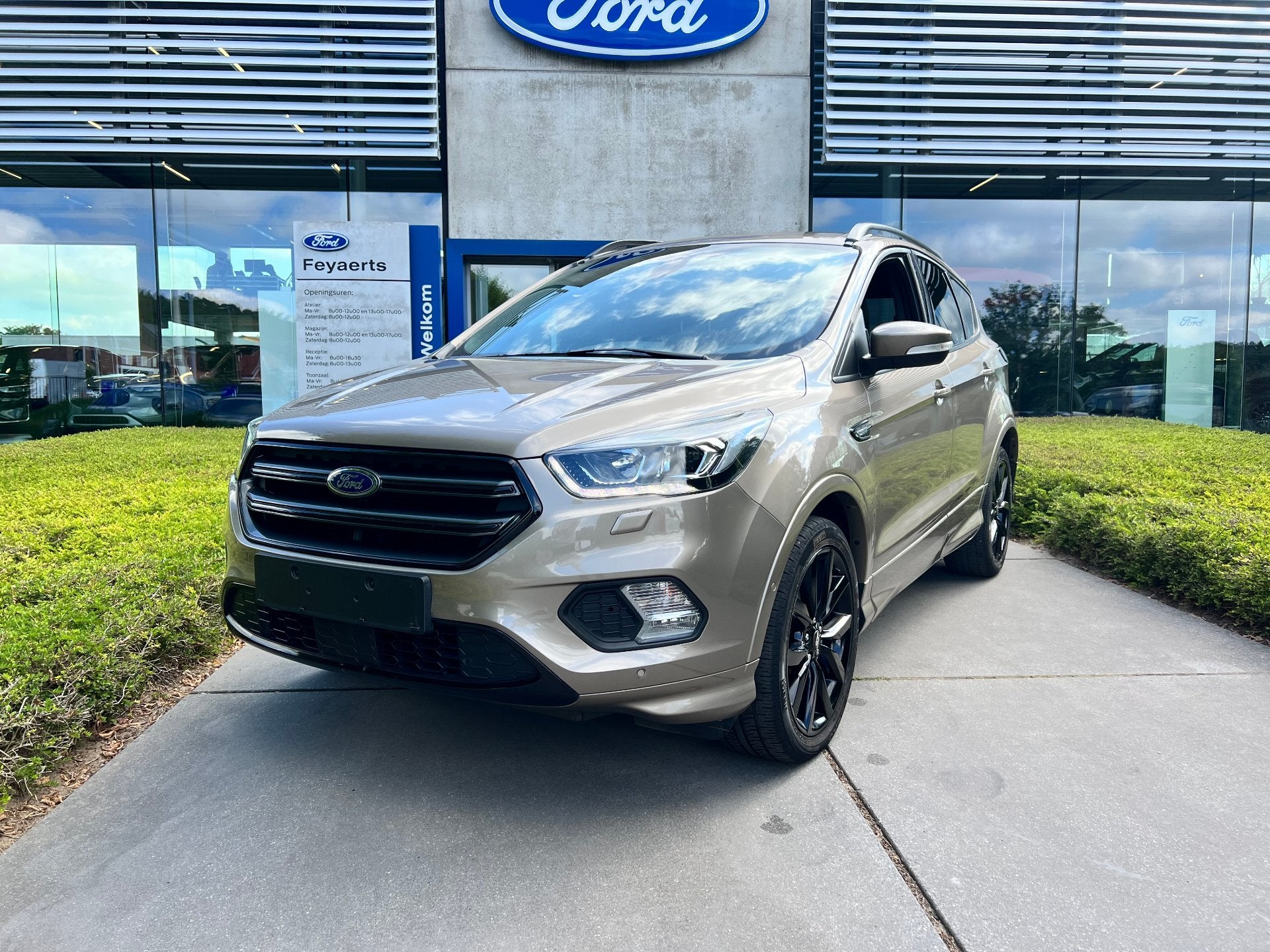 Ford Kuga ST-LINE / 1.5 ECOBOOST / 150 PK, Autos, Achat, Boîte manuelle, Autres couleurs, 180 g/km