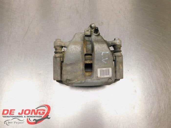 Remklauw (Tang) links-voor van een Opel Corsa, Gebruikt, -, -, Opel