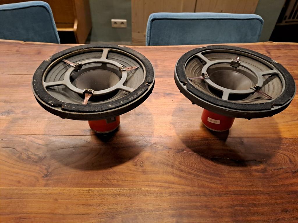 Goodmans axiom 80 set, Enlèvement