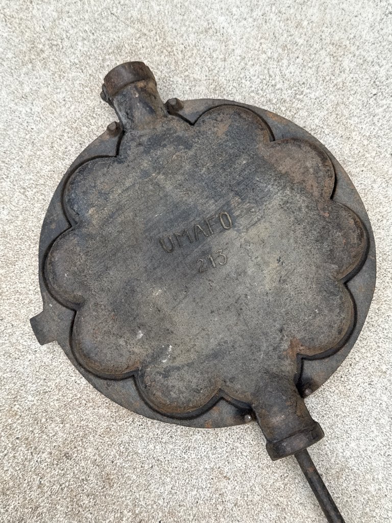 Gaufrier suédois historique modèle N 213 de marque SMAPO , Ophalen