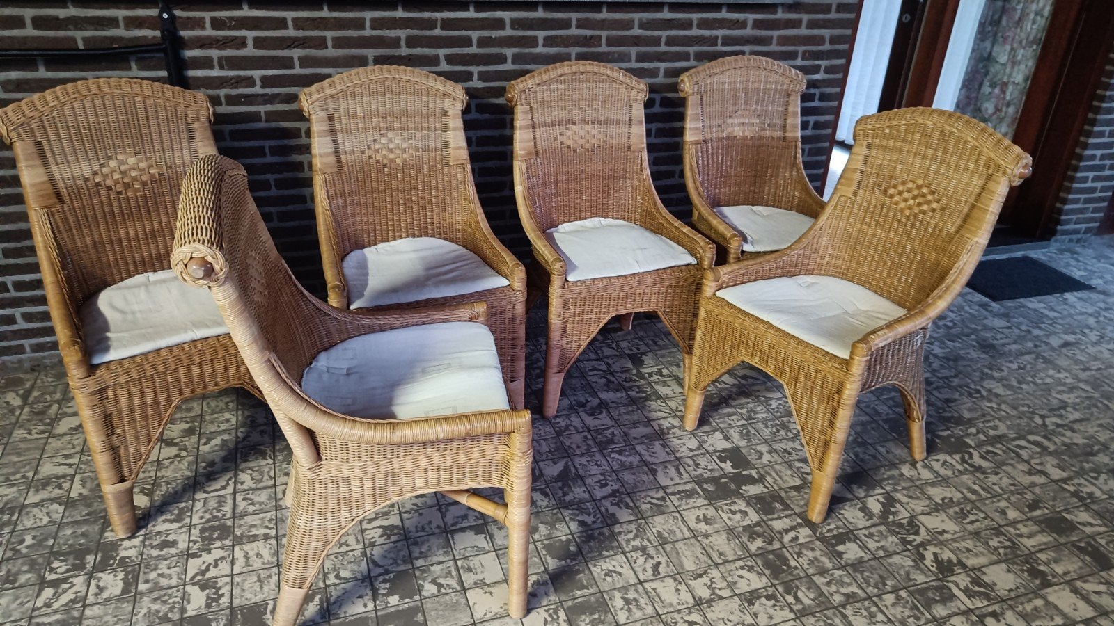6 rotan zetel stoelen / zeteltjes samen voor 30 euro, Huis en Inrichting, Ophalen, Gebruikt