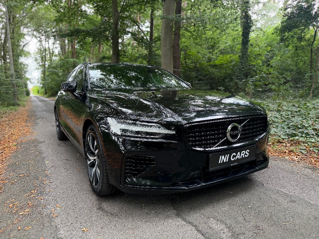 Volvo V60 T6 Recharge Plug In Hybride, Auto's, Automaat, 1969 cc, Zwart, Leder