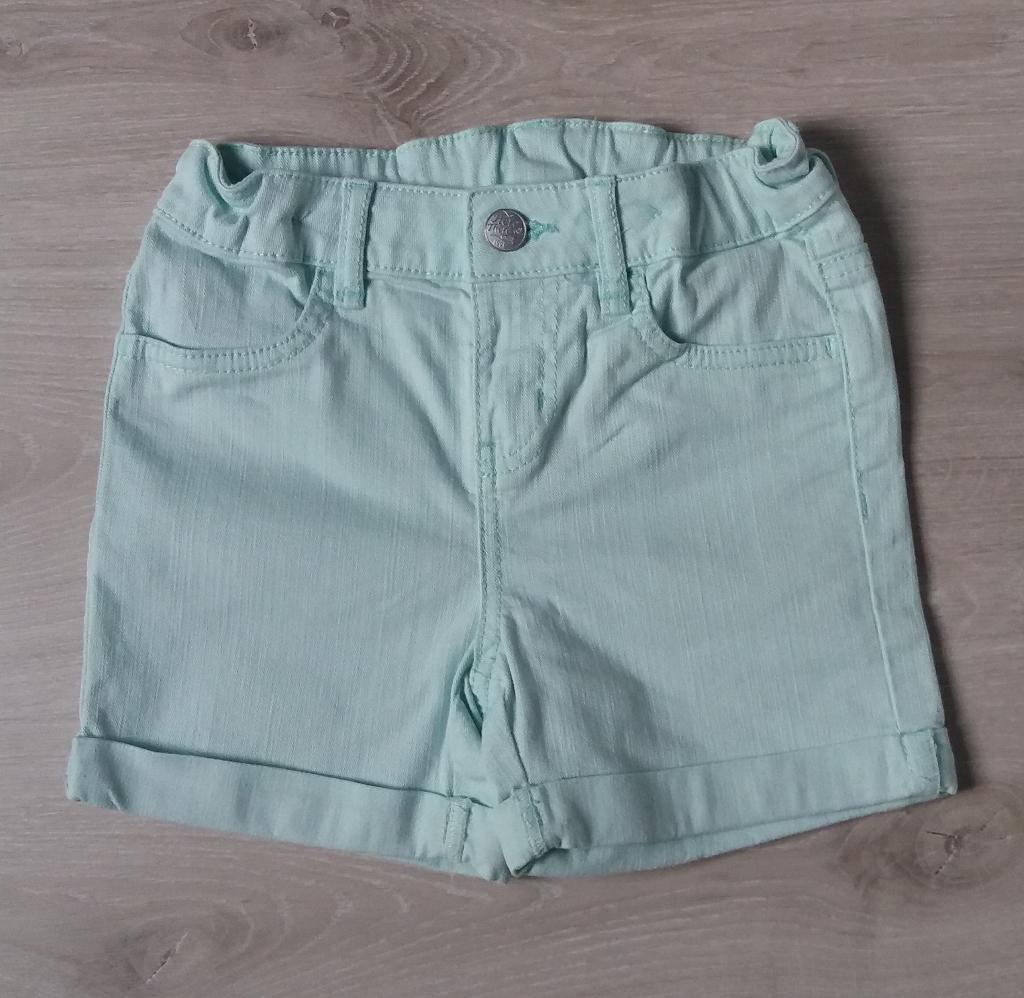 Short C&A,maat 128, Kinderen en Baby's, Kinderkleding | Maat 128, Broek, C&A, Meisje, Ophalen of Verzenden