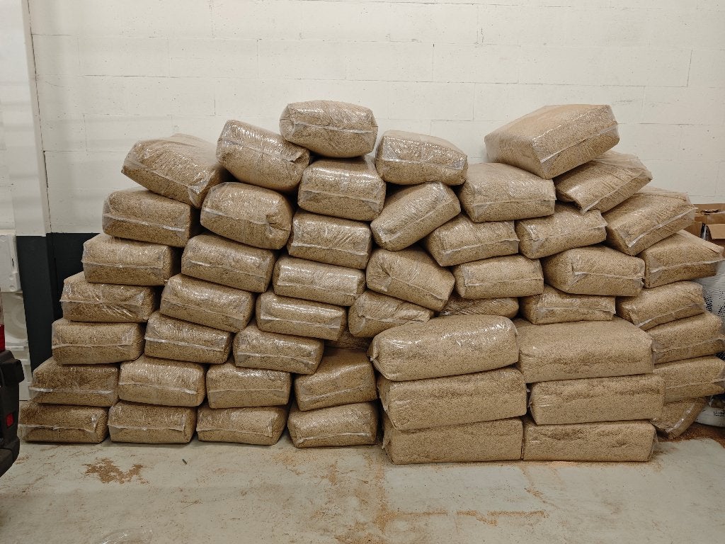 vlas stalstrooisel 20kg/per baal /  4€, Overige merken, Ophalen of Verzenden, Nieuw, Overige typen