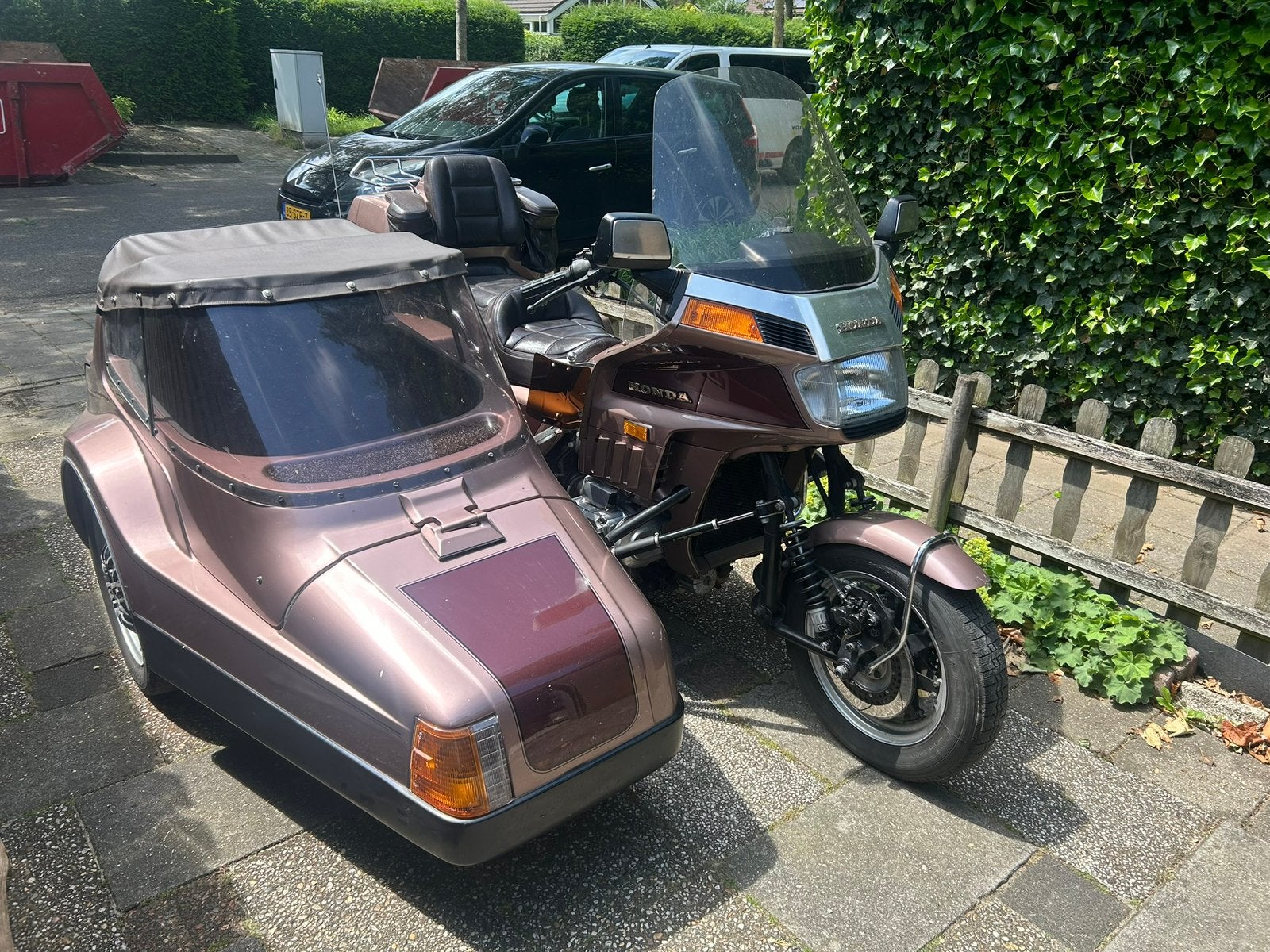Honda goldwing 1200 eml zijspan, Motoren, Cardan-aandrijving, 1199 cc, 4 cilinders, Motorrijbewijs A