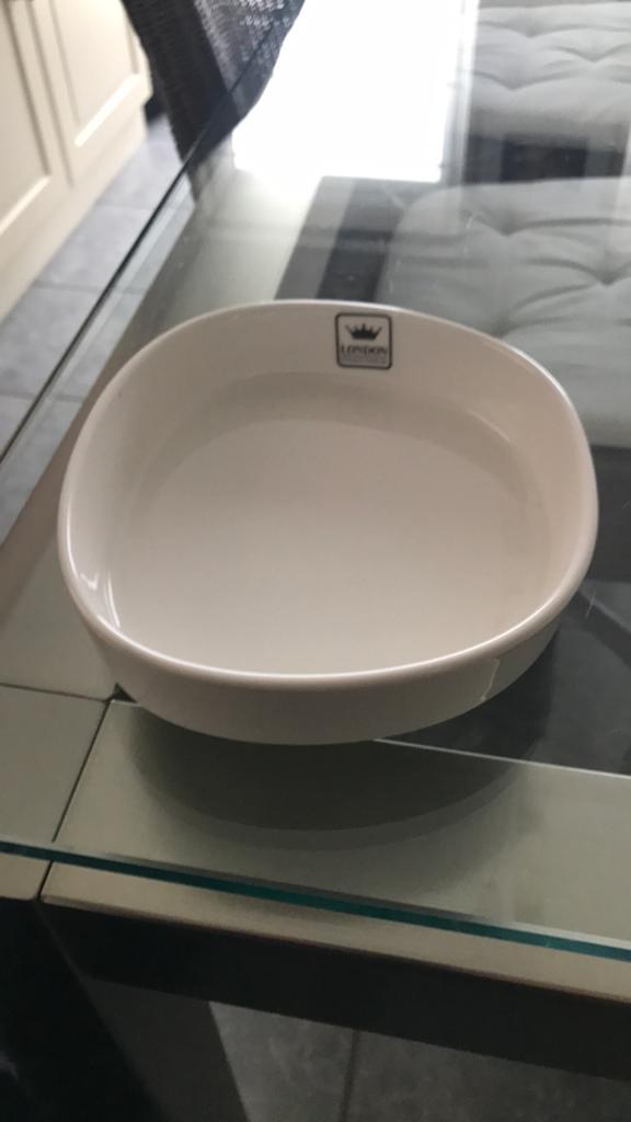 Potje London durable porelain, Huis en Inrichting, Woonaccessoires | Dienbladen, Ophalen of Verzenden, Zo goed als nieuw