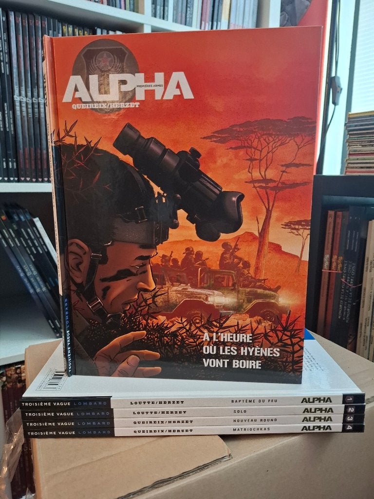 ALPHA PREMIERES ARMES TOMES 1 à 5 SERIE COMPLETE TBE TOUS EO, Boeken, Stripverhalen, Zo goed als nieuw, Complete serie of reeks