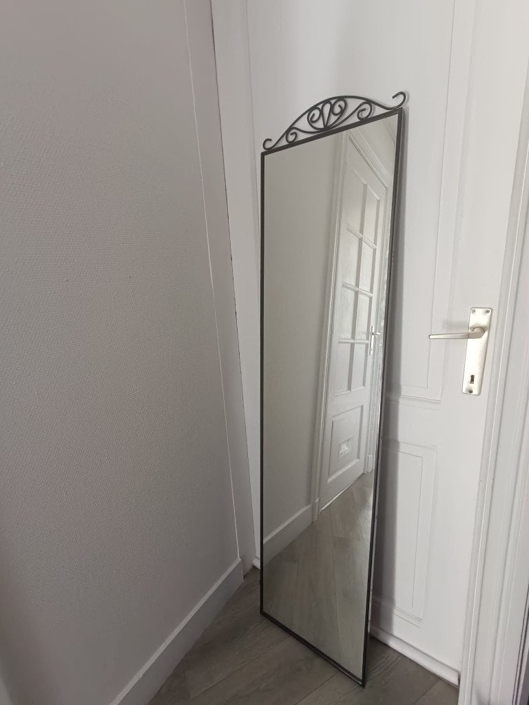Miroir mural KARMSUND Ikea - Cadre noir métal, Neuf, Rectangulaire, Moins de 50 cm, 150 à 200 cm