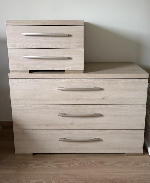 tables de nuit et commode, Maison & Meubles, Armoires | Commodes, 25 à 50 cm, Moins de 100 cm, Enlèvement, Utilisé