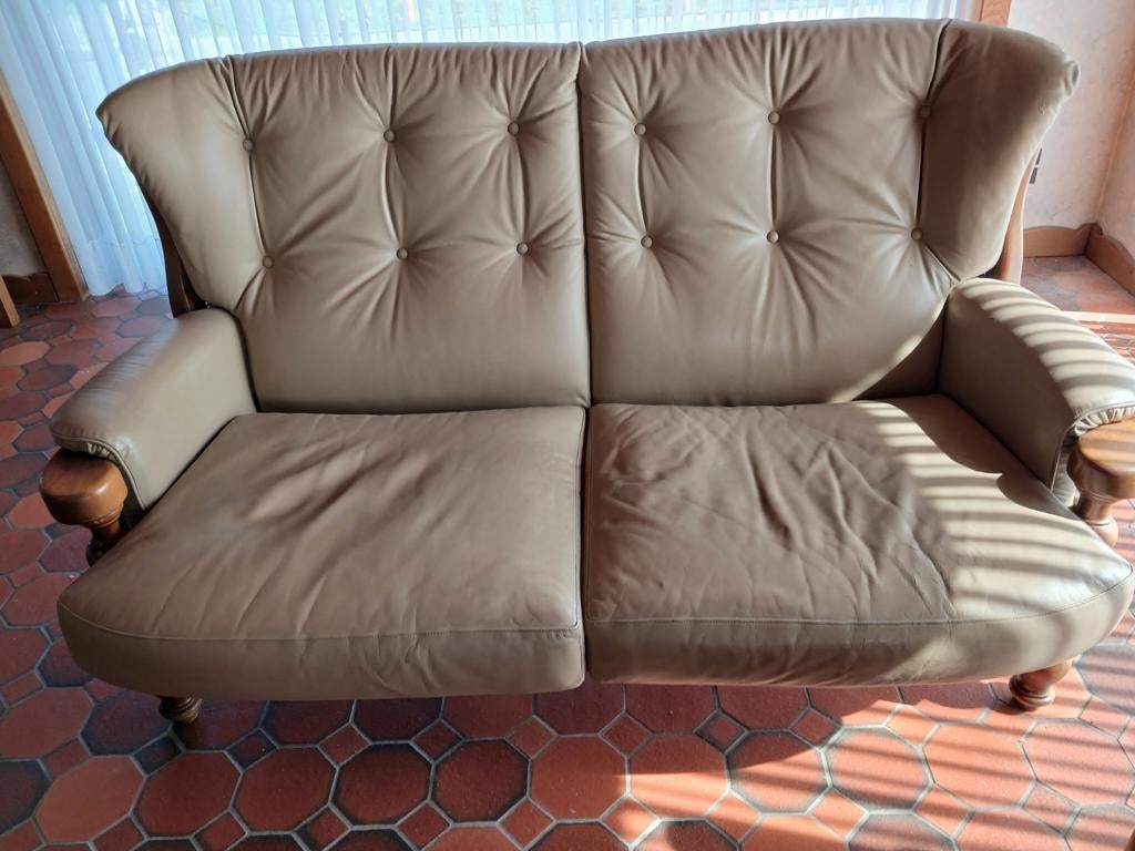 Salon 1 kussen 1 beetje beschadigd, Ophalen