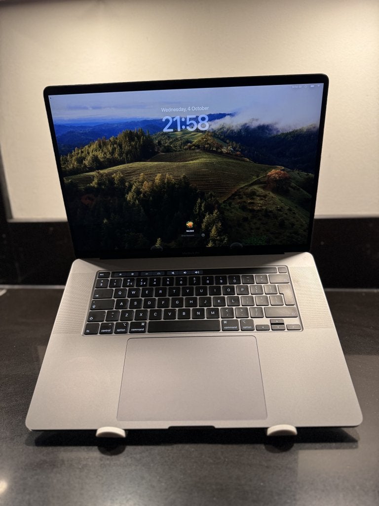 A2141,  MacBook Pro 16, i9, 32GB/1TB, MacBook Pro, Amsterdam, 16 pouces, Comme neuf