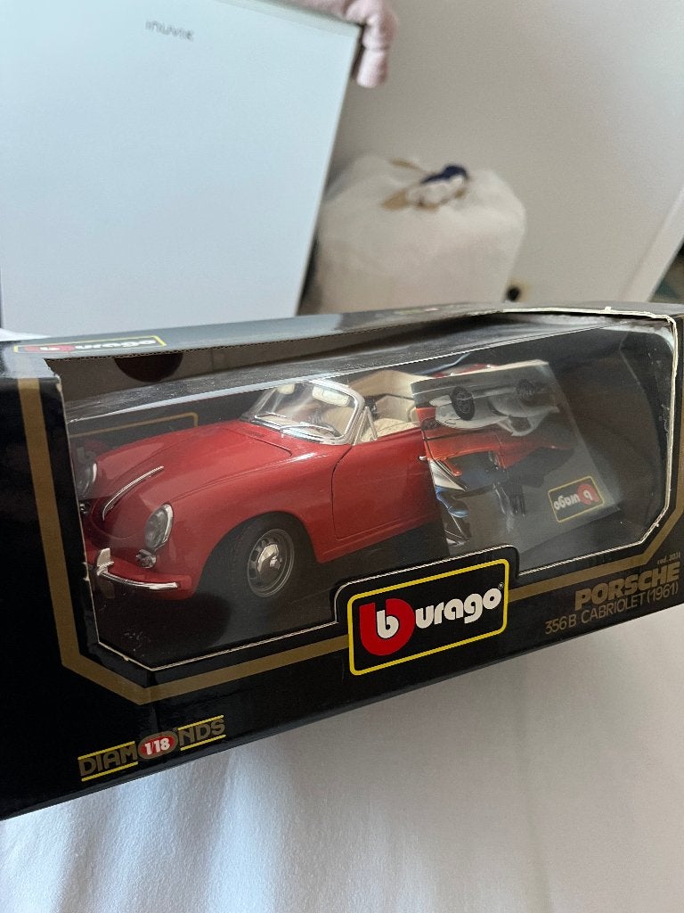 Porche miniature collection, Enlèvement, Miniature