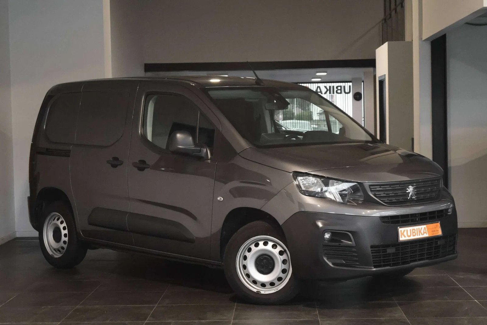Peugeot Partner 1.5 BlueHDi Lichte Vracht 3zit 2xSchuifdeur, Auto's, Automaat, https://public.car-pass.be/vhr/5f42b8b4-d653-4468-8591-444bb00a5f70