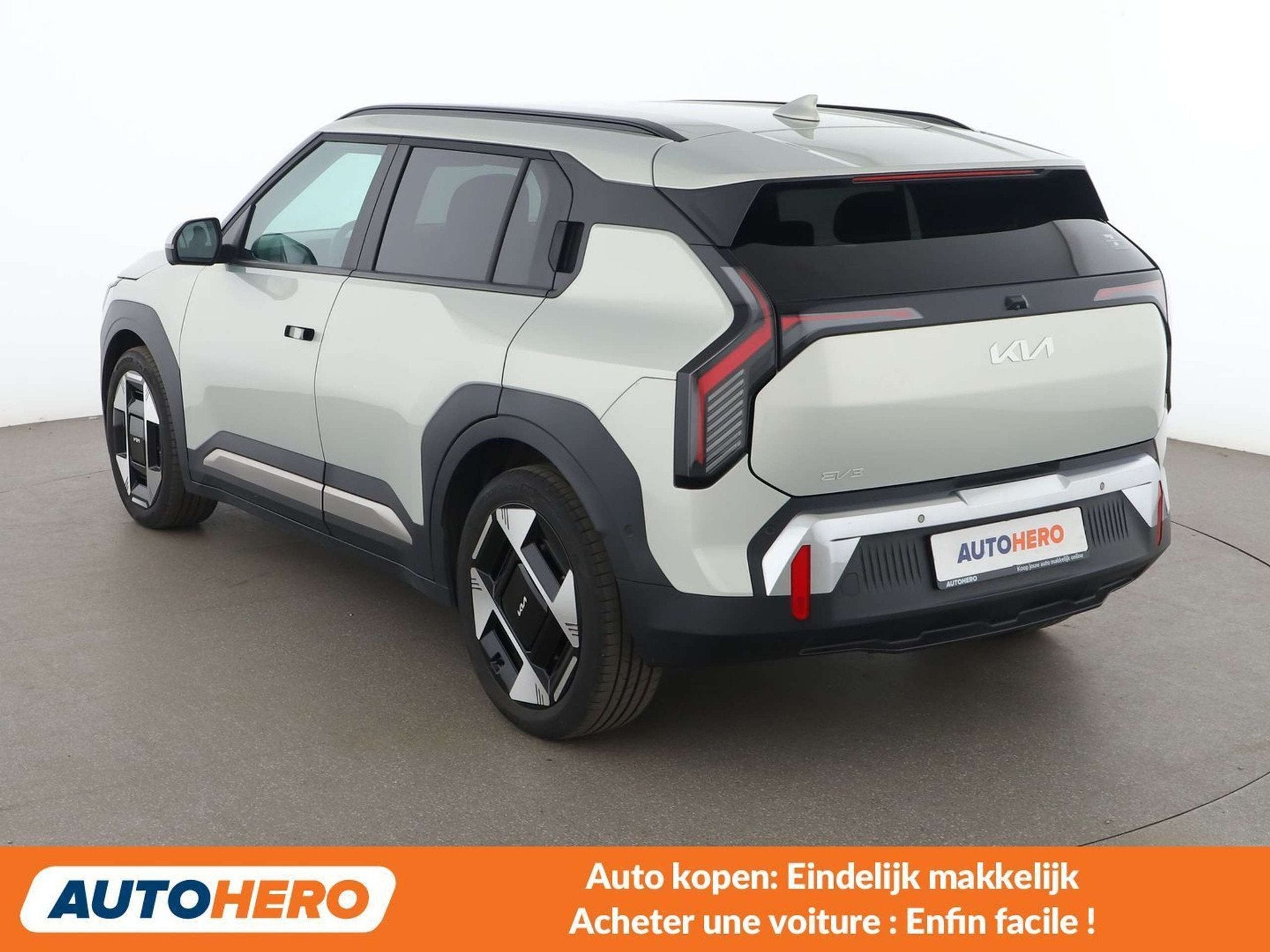 Kia EV3 electric drive 150 kW Earth Business (bj 2025), Auto's, EV3, Gebruikt, https://public.car-pass.be/vhr/69fedd64-e632-4922-9a13-ffd98b05068d