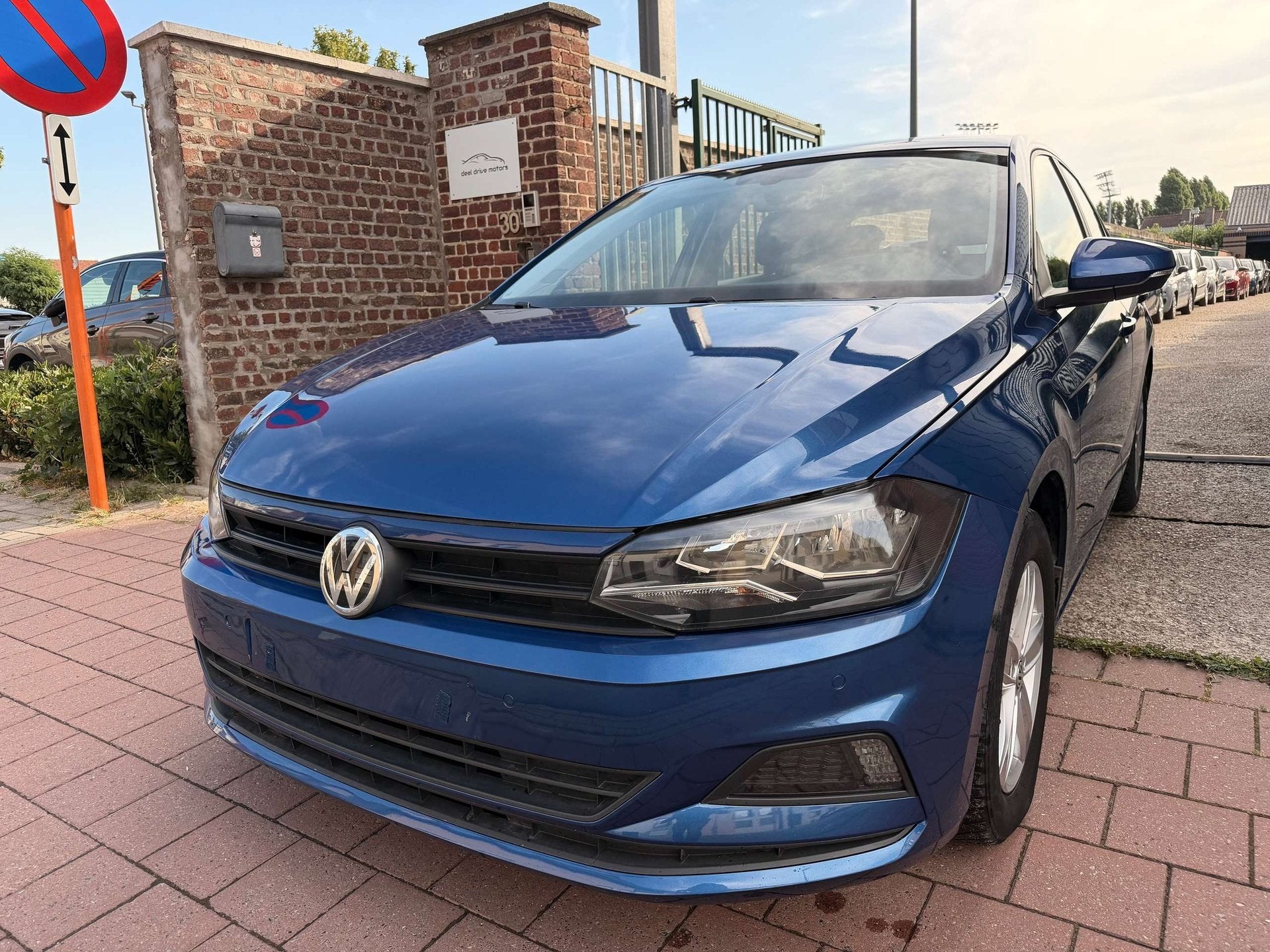 Volkswagen Polo 1.0 I EDITION TRENDLINE | CARPLAY | AIRCO |, Autos, 80 ch, Euro 6, Entreprise, Boîte manuelle