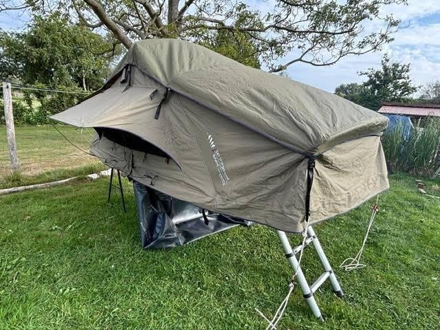 Dare To Be Different 140L daktent, Ophalen, Zo goed als nieuw, Tot en met 2