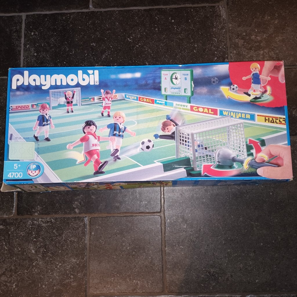 Playmobil 4700 terrain de football avec figurines, Enlèvement ou Envoi, Comme neuf, Playmobil en vrac