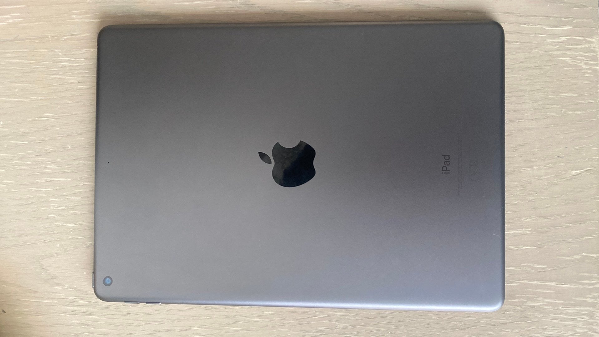 iPad 7e generatie 10,2” 32GB Zo goed als nieuw + hoes, Informatique & Logiciels, Apple iPad Tablettes, Enlèvement, Comme neuf