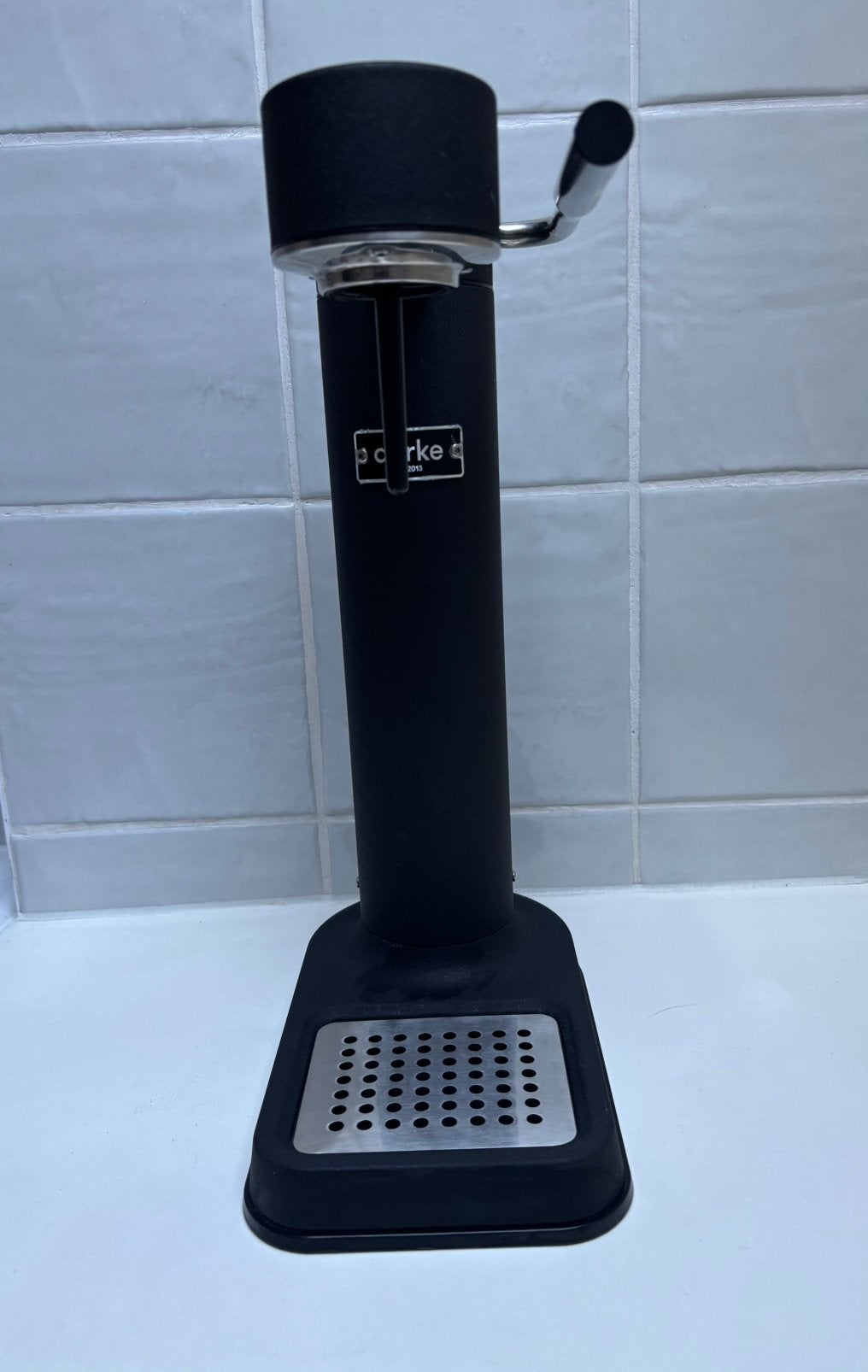 Aarke carbonator mat zwart bruiswatermachine, Enlèvement, Comme neuf